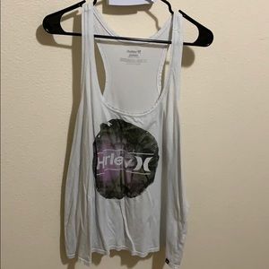 Hurley white tank top! 🐼